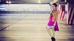 Woman colors fashion giordano parking lot Anna Utopia Giordano