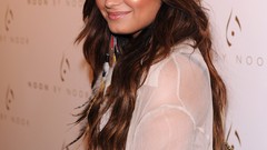 Woman demi lovato singers