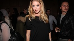 Woman doutzen kroes victorias secret angels