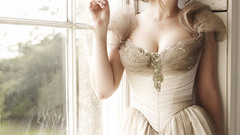 Woman dress hayley westenra