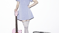 Woman dress Korean guitars