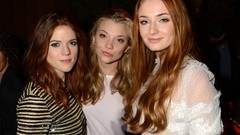 Woman dress lips game of thrones blondes brunettes premiere 