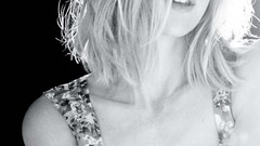 Woman dress Naomi Watts Actress lipstick blondes blue eyes