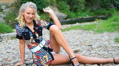 Woman dress sitting blondes models ella non nudes legs crossed 