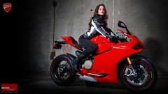 Woman Ducati panigale motorbikes girls with bikes Kylie Shea 