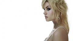 Woman elisha cuthbert