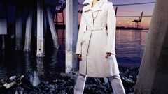 Woman elisha cuthbert