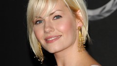 Woman elisha cuthbert Actress