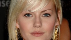 Woman elisha cuthbert Actress