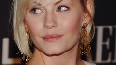 Woman elisha cuthbert Actress