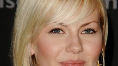 Woman elisha cuthbert Actress