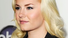 Woman elisha cuthbert Actress