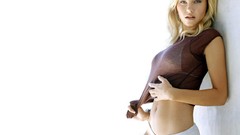 Woman elisha cuthbert boobs