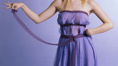 Woman elisha cuthbert dress