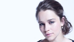 Woman emilia clarke