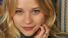 Woman Emilie de Ravin