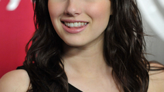 Woman emma roberts portraits