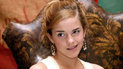 Woman emma watson blondes