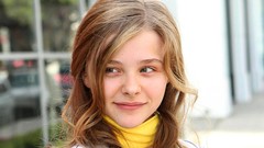 Woman faces Actress blondes chloe moretz teen