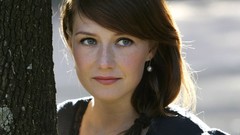 Woman faces Actress blue eyes brunettes carice van houten