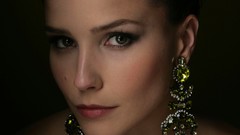 Woman faces Actress earrings brunettes sophia bush