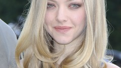 Woman faces amanda seyfried