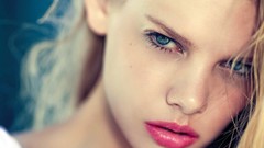 Woman faces blondes blue eyes Marloes Horst