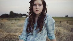 Woman faces blondes brunettes teen portraits