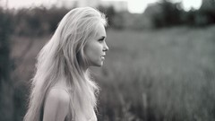 Woman faces blondes grayscale