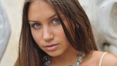 Woman faces blondes Katarina B