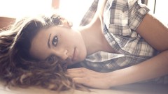 Woman faces blondes long hair blue eyes brunettes