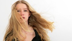 Woman faces blondes long hair blue eyes models ella hair in 