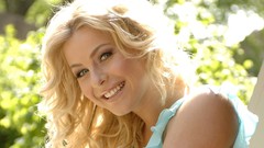 Woman faces blondes models