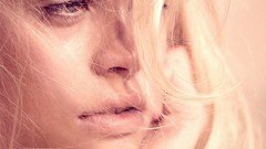 Woman faces blondes models