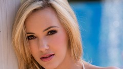 Woman faces blondes models pornstars Digital Desire magazine 