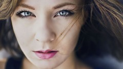Woman faces blue eyes brunettes