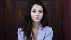 Woman faces blue eyes brunettes emily rudd