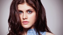 Woman faces blue eyes brunettes grey background alexandra 