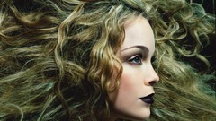 Woman faces blue eyes Marisa Coughlan