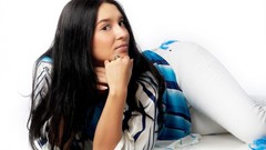 Woman faces brunettes