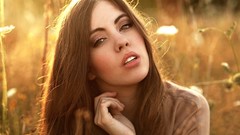 Woman faces brunettes