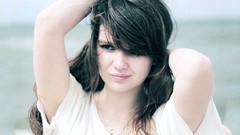 Woman faces brunettes