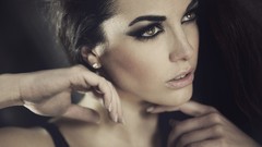 Woman faces brunettes