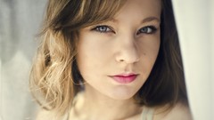 Woman faces brunettes