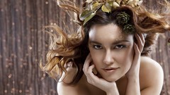 Woman faces brunettes