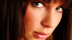 Woman faces brunettes