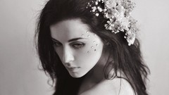 Woman faces brunettes models portraits amateurs