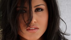 Woman faces brunettes pornstars Sunny Leone Digital Desire 