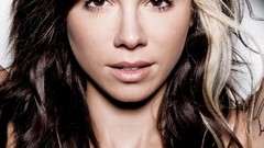 Woman faces christina perri brunettes