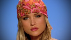 Woman faces dec Joanna Krupa